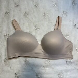 Soma Cream Neutral Enbliss Wireless Bra Size 42C